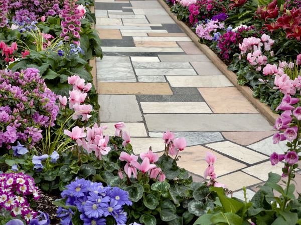 Cost of Garden Path Installation in Sun City West